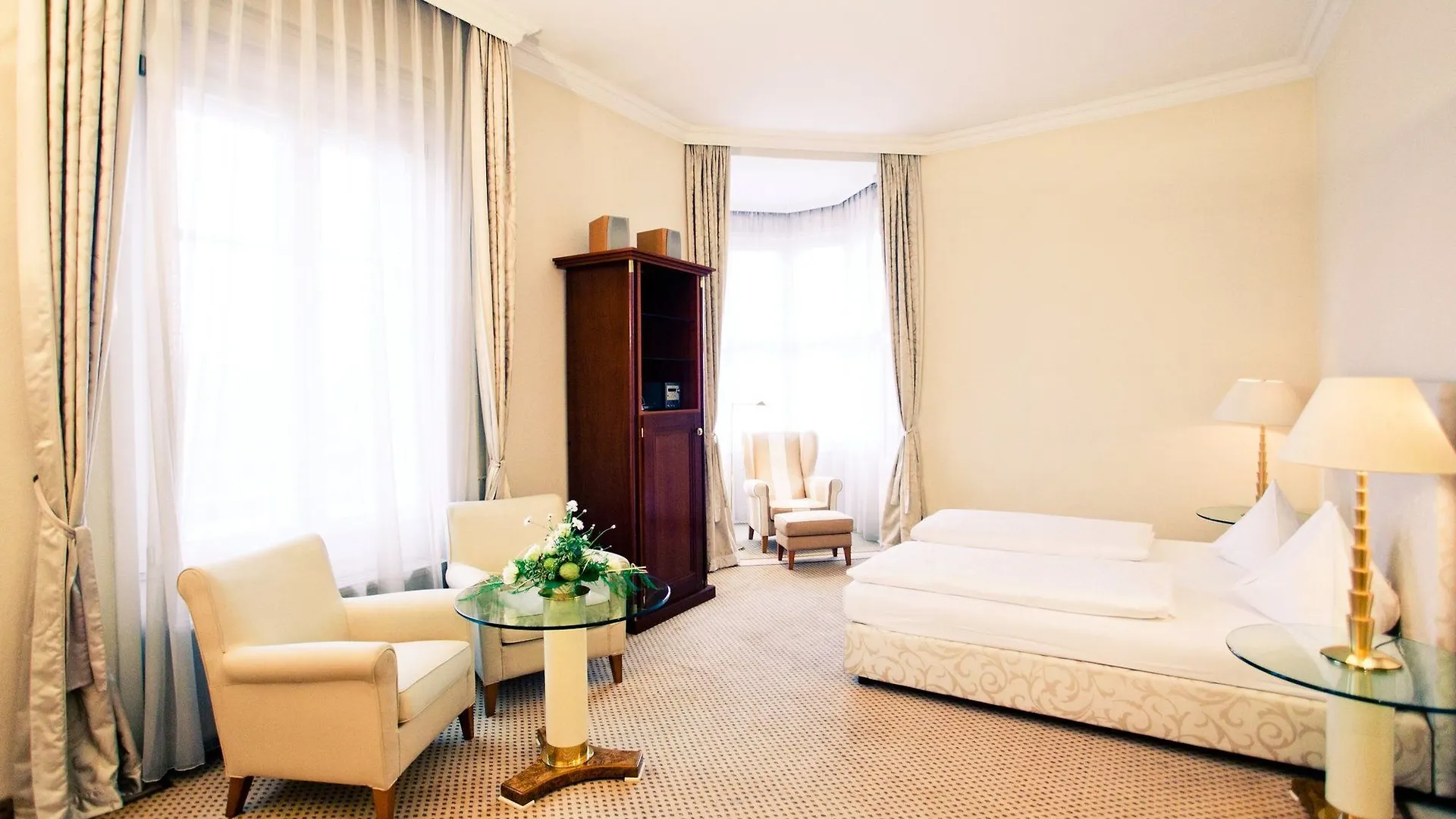 Grand Hotel Wiesler - Centre Of Graz